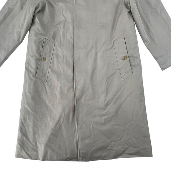 Burberry Vintage Trench Coat - Picture 7 of 15